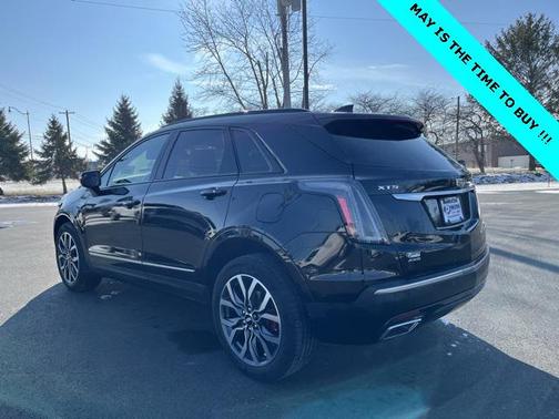 2022 Cadillac XT5 Sport