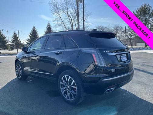 2022 Cadillac XT5 Sport