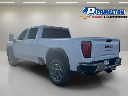 2026 GMC Sierra 2500 SLT