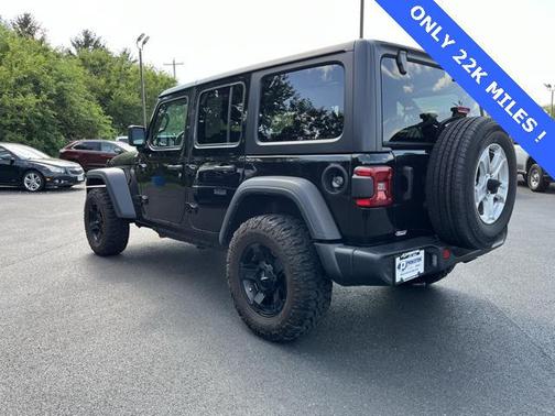 2022 Jeep Wrangler Unlimited Sport