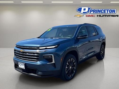 Lakeshore Blue Metallic 2026 Chevrolet Traverse LT