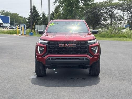 2025 GMC Canyon Elevation