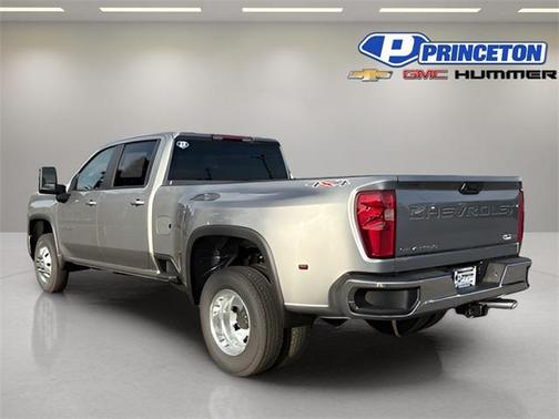 2026 Chevrolet Silverado 3500 LT