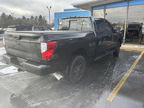 2019 Nissan Titan XD SL