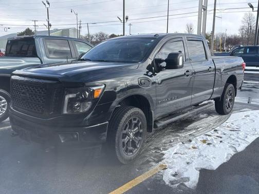 2019 Nissan Titan XD SL