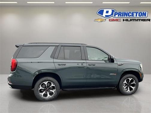 2026 GMC Yukon 4WD AT4