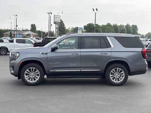 2022 GMC Yukon SLT