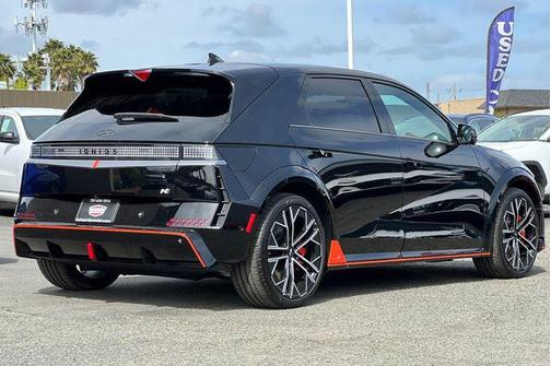 2025 Hyundai IONIQ 5 N AWD
