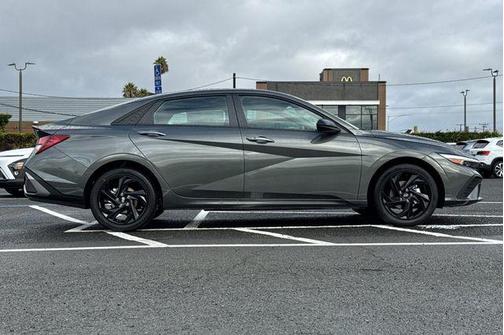 2026 Hyundai ELANTRA Sport