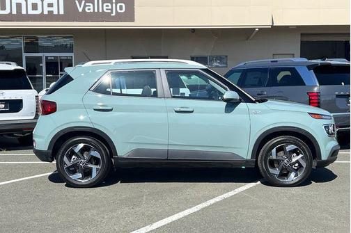 Mirage Green 2025 Hyundai VENUE Limited