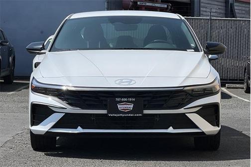 2025 Hyundai ELANTRA Sport