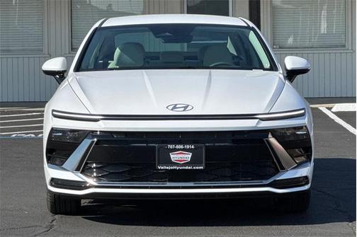 2026 Hyundai SONATA SEL