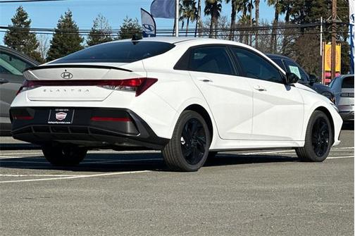 2026 Hyundai ELANTRA Sport