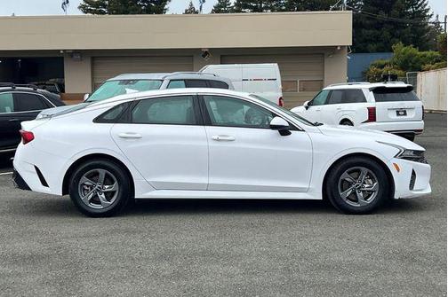 2023 Kia K5 LXS