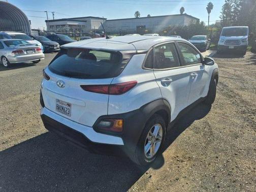 2021 Hyundai KONA SE
