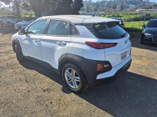 2021 Hyundai KONA SE