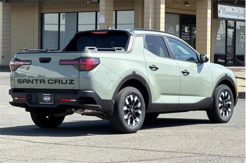 2025 Hyundai SANTA CRUZ SEL Activity