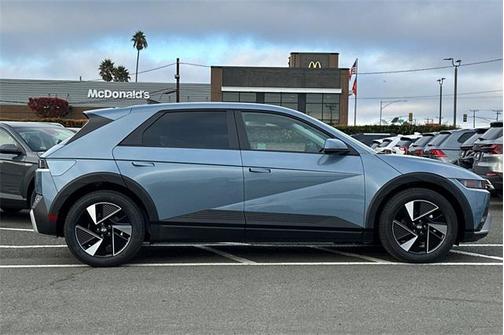 2026 Hyundai IONIQ 5 SEL