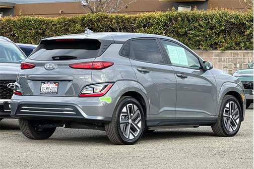 2023 Hyundai KONA EV SE