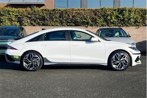 2023 Hyundai IONIQ 6 SEL