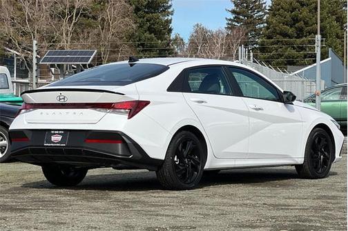 2026 Hyundai ELANTRA Sport