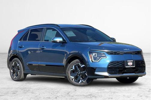Mineral Blue 2025 Kia Niro EV Wind