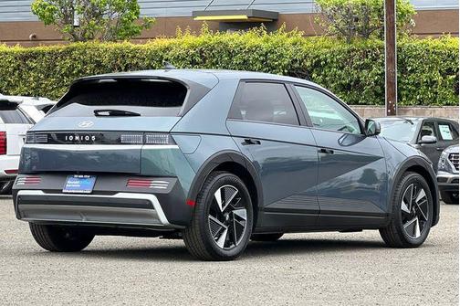 Digital Teal 2026 Hyundai IONIQ 5 SEL