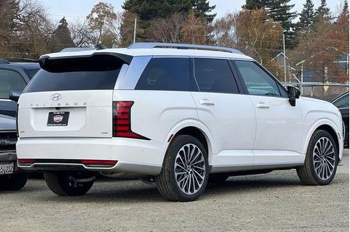 Creamy White Pearl 2026 Hyundai Palisade Hybrid Calligraphy