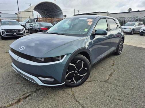 2024 Hyundai IONIQ 5 SEL