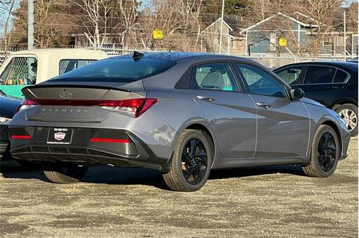 2026 Hyundai ELANTRA Sport