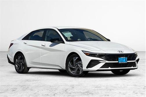 2025 Hyundai ELANTRA Sport