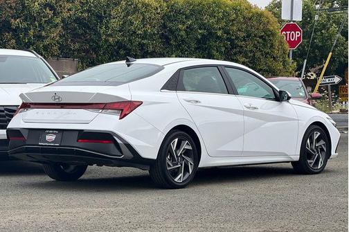 Serenity White 2025 Hyundai ELANTRA SEL