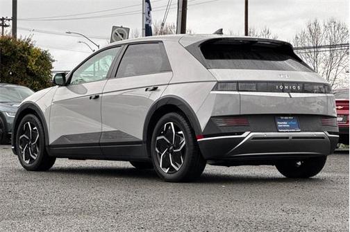 2024 Hyundai IONIQ 5 SEL