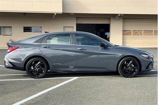 2026 Hyundai ELANTRA Sport