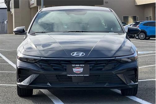 2026 Hyundai ELANTRA Sport