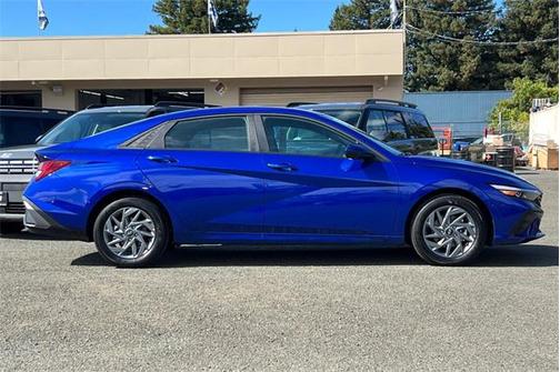 2025 Hyundai ELANTRA HEV Blue