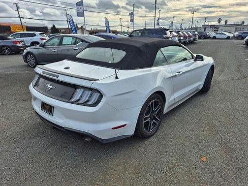2022 Ford Mustang EcoBoost Premium
