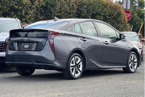 Magnetic Gray Metallic 2016 Toyota Prius Three Touring