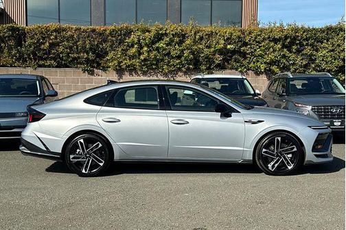 2025 Hyundai SONATA N Line