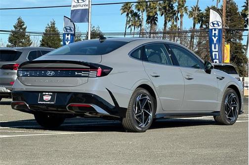 2026 Hyundai SONATA SEL