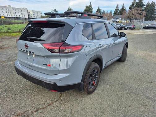 2025 Nissan Rogue Rock Creek