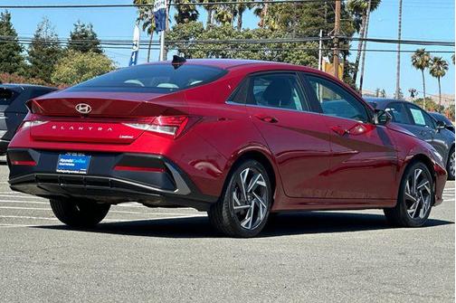 Ultimate Red 2025 Hyundai ELANTRA Limited