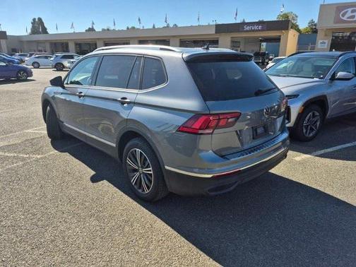 2024 Volkswagen Tiguan 2.0T Wolfsburg Edition