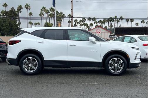 2024 Chevrolet Blazer 2LT