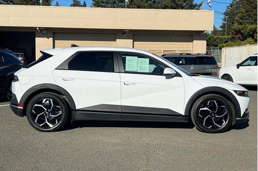 2023 Hyundai IONIQ 5 SEL