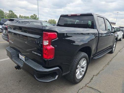 Black 2022 Chevrolet Silverado 1500 Custom