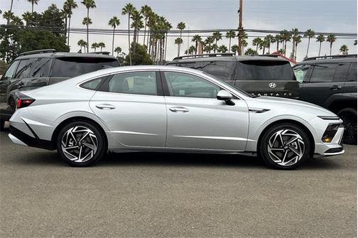 2026 Hyundai SONATA SEL