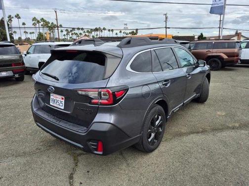 2022 Subaru Outback Onyx Edition XT