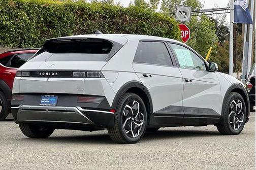 Cyber Gray 2024 Hyundai IONIQ 5 SEL