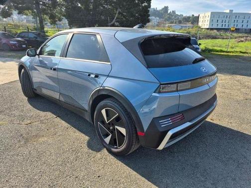 2025 Hyundai IONIQ 5 SE